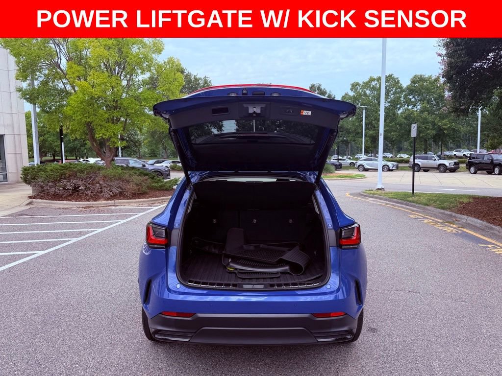 Certified 2025 Lexus NX 250 FWD w/ Towing Package (2000 Lbs) image 7