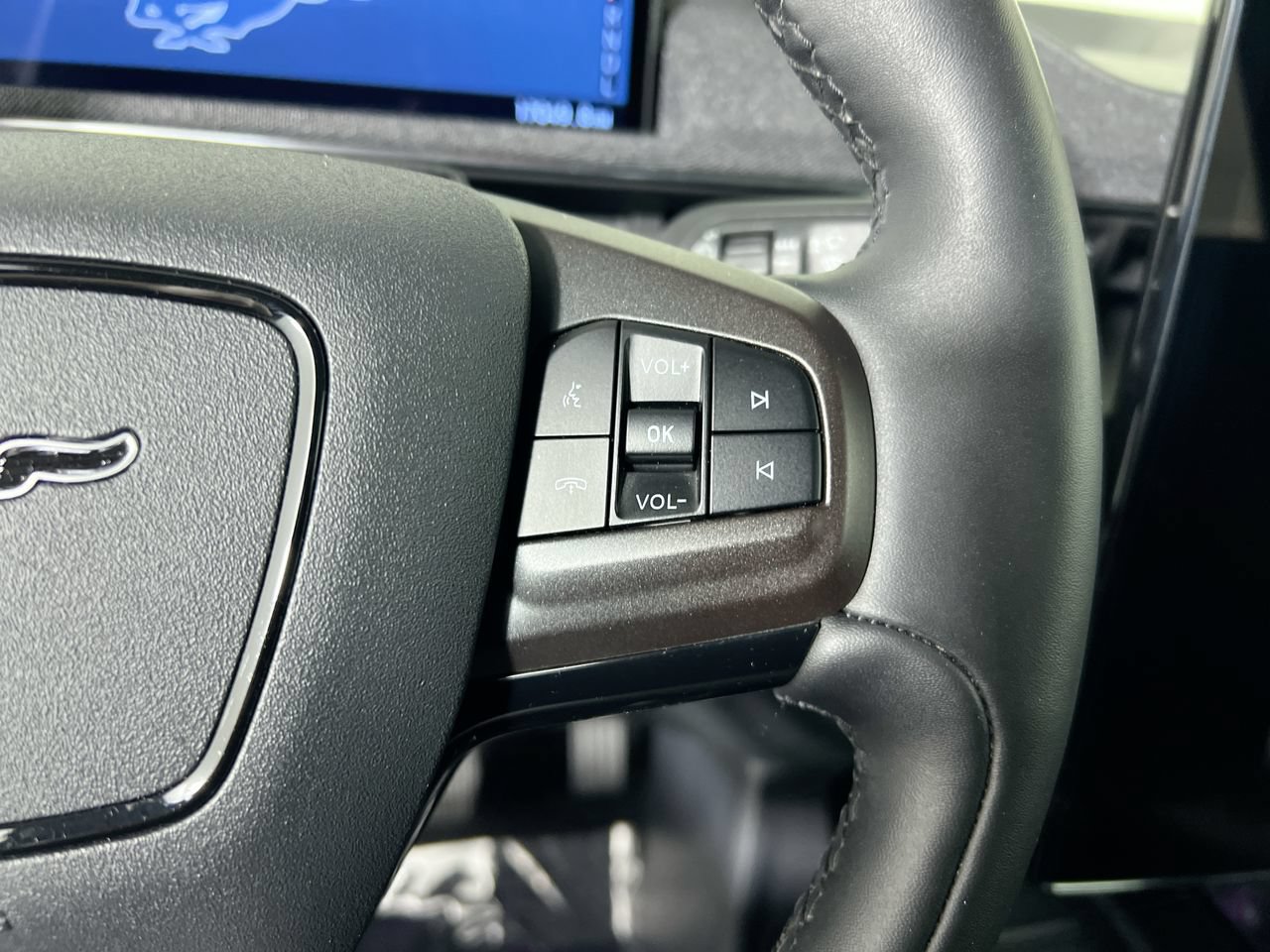 Used 2022 Ford Mustang Mach-E Premium AWD/4WD image 17