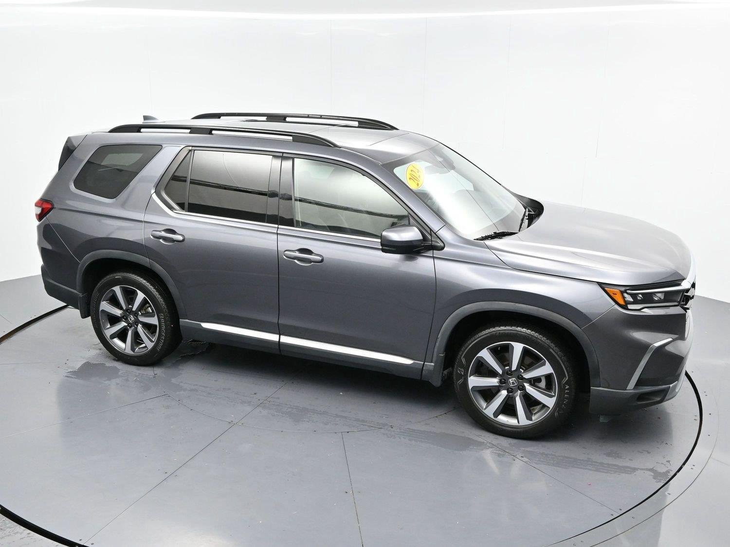 Used 2024 Honda Pilot Touring image 43