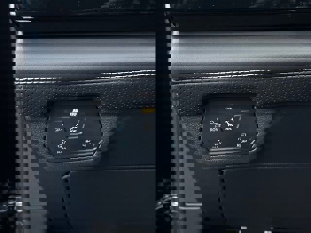 New 2026 Volkswagen Atlas SEL Premium R-Line image 23