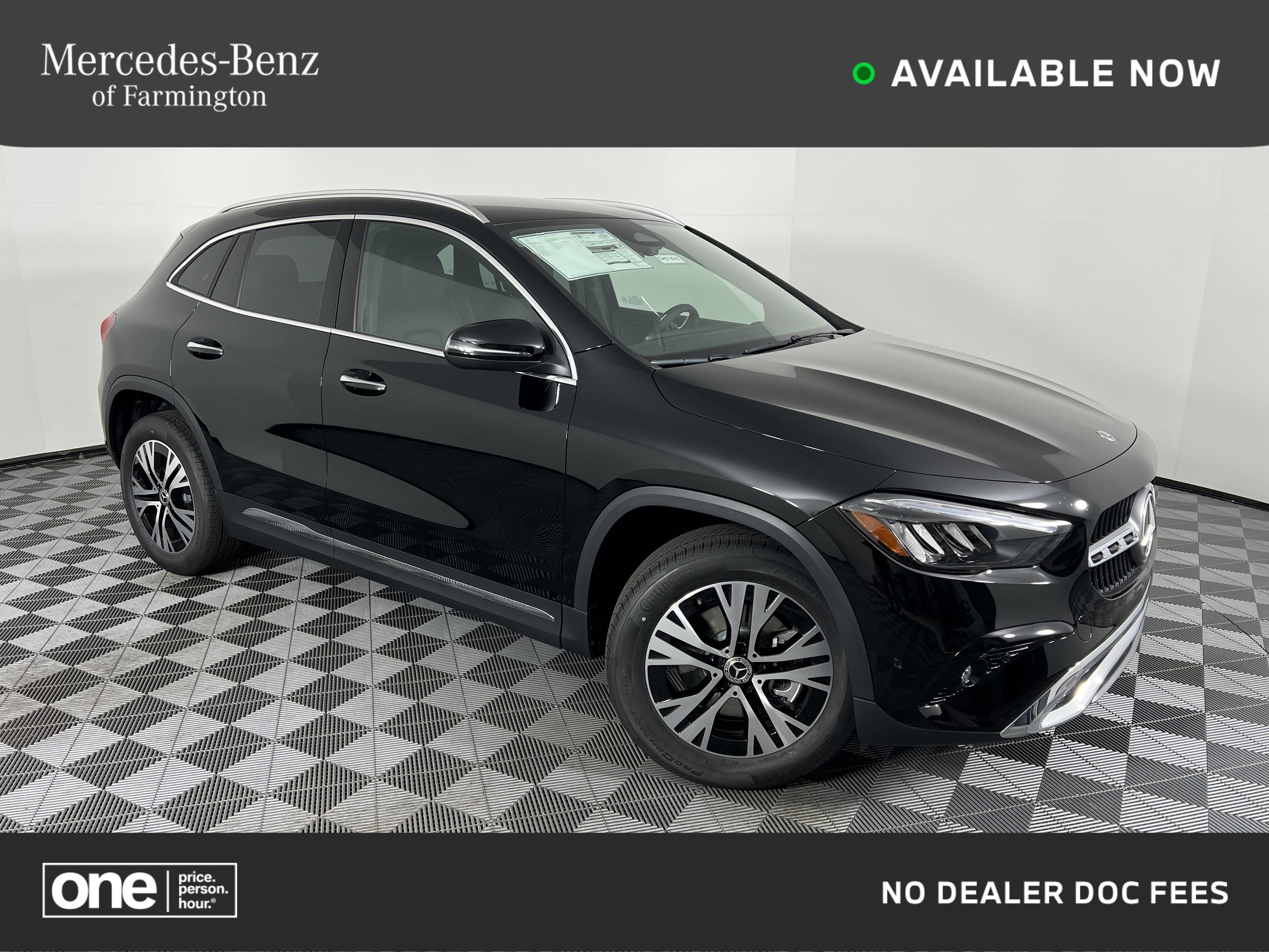 New 2025 Mercedes-Benz GLA 250 4MATIC image 1