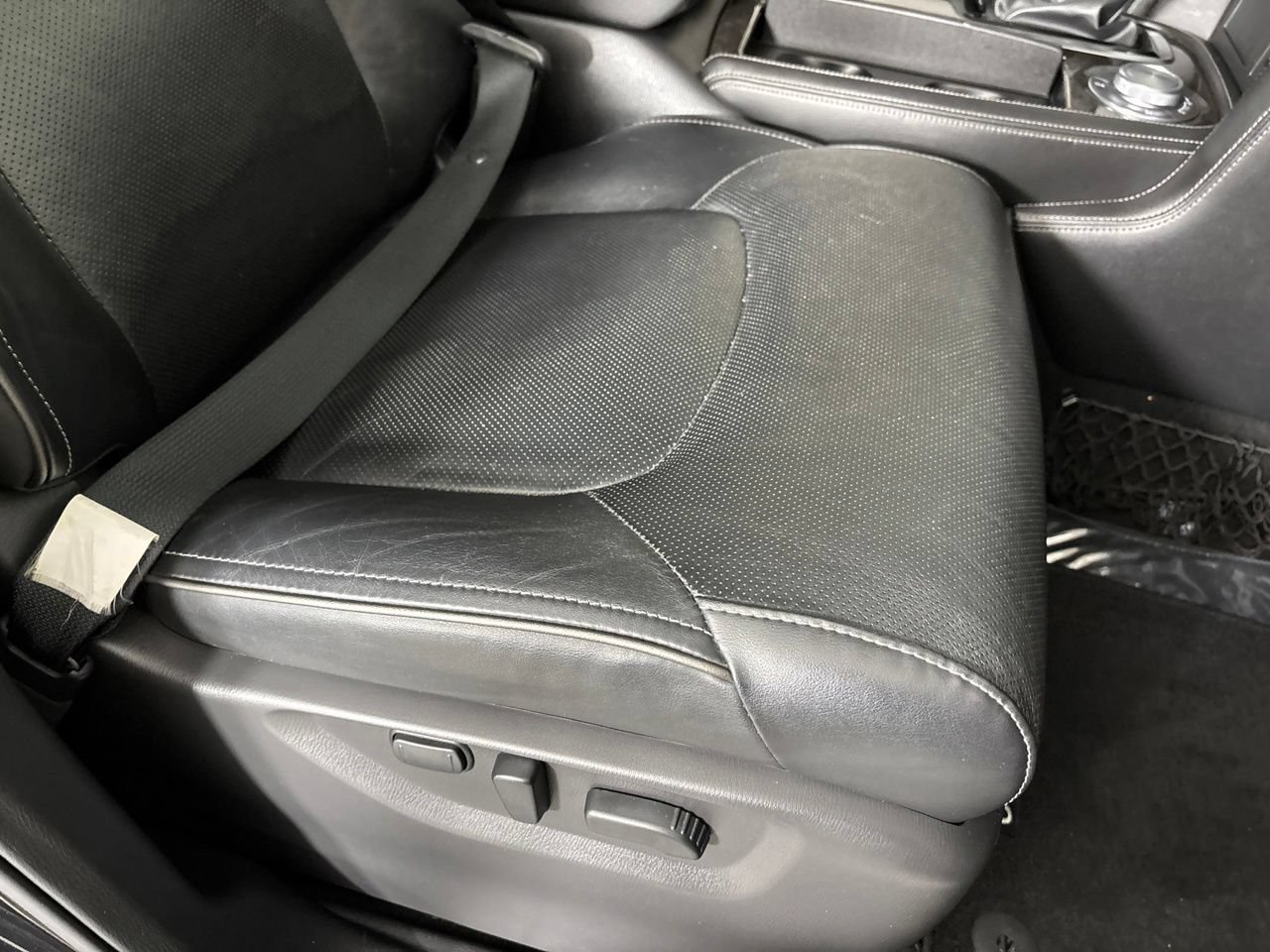 Used 2024 INFINITI QX80 Luxe w/ Cargo Package AWD/4WD image 34