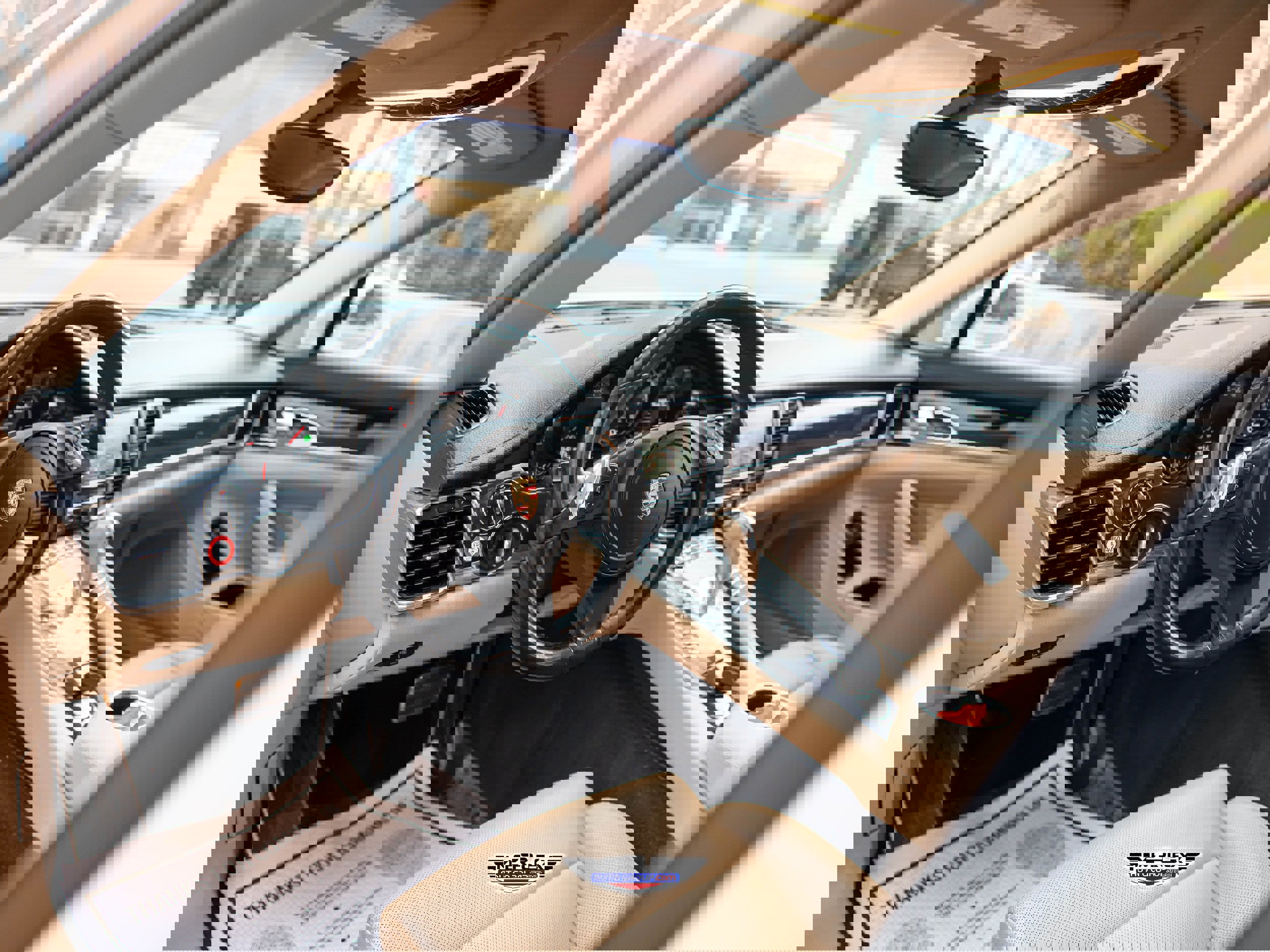 Used 2016 Porsche Panamera 4 image 13