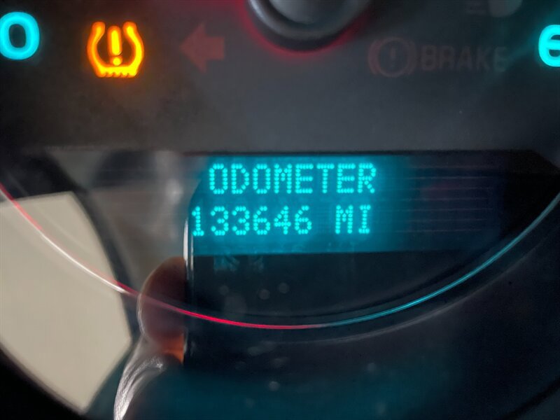 Used 2008 Chevrolet Tahoe LT w/ Convenience Package 1 AWD/4WD image 9