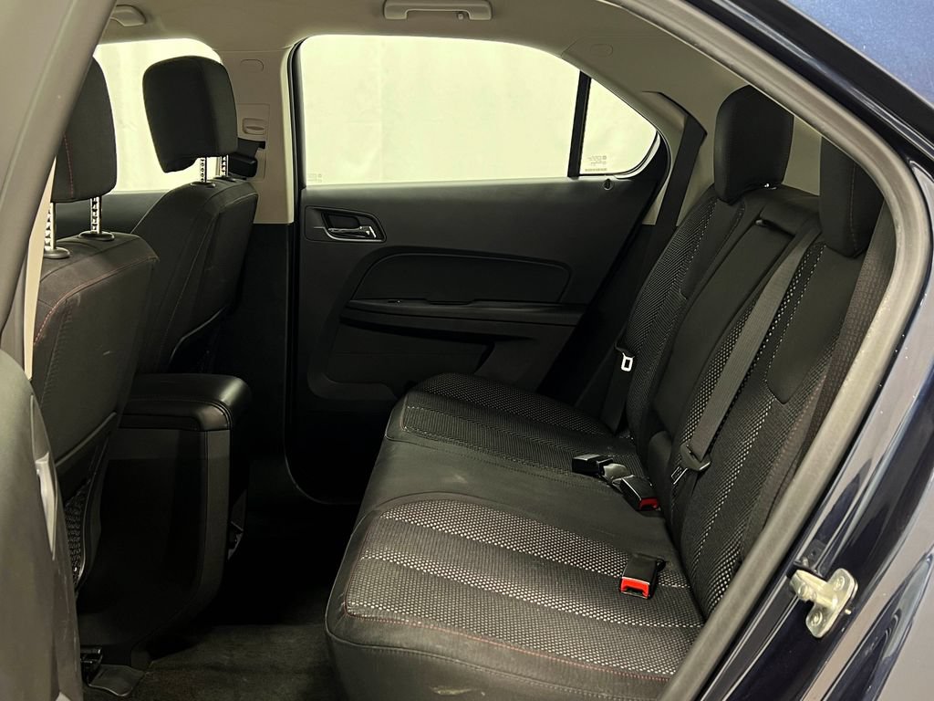 Used 2017 Chevrolet Equinox LS FWD image 30