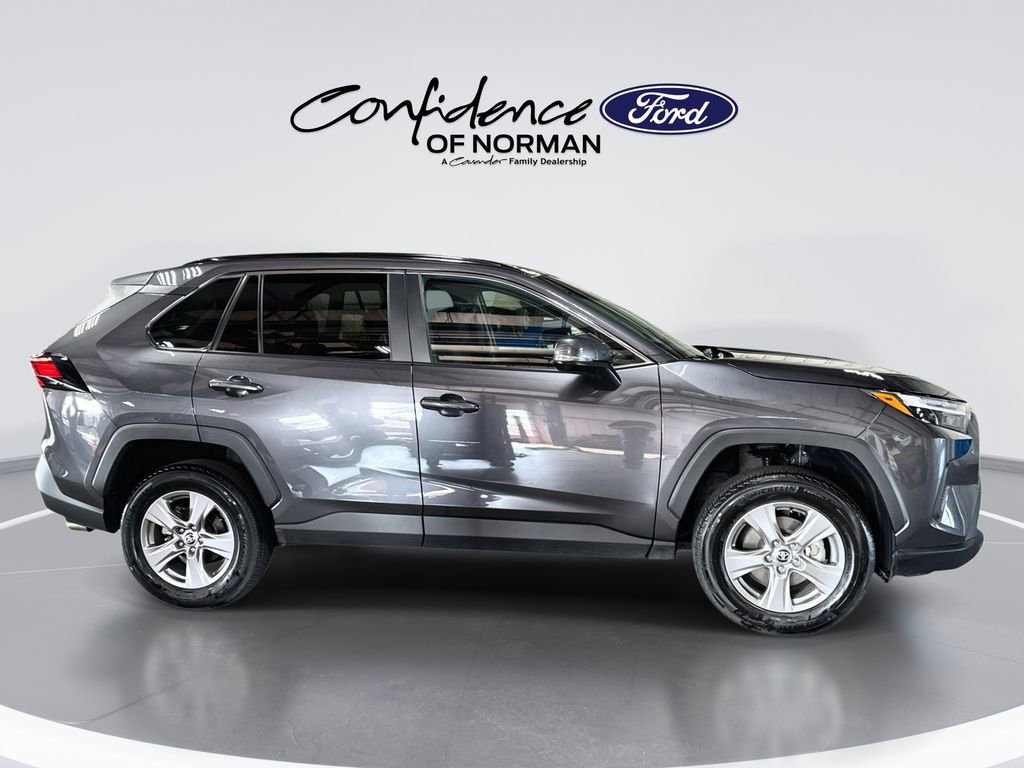 Used 2025 Toyota RAV4 XLE image 10