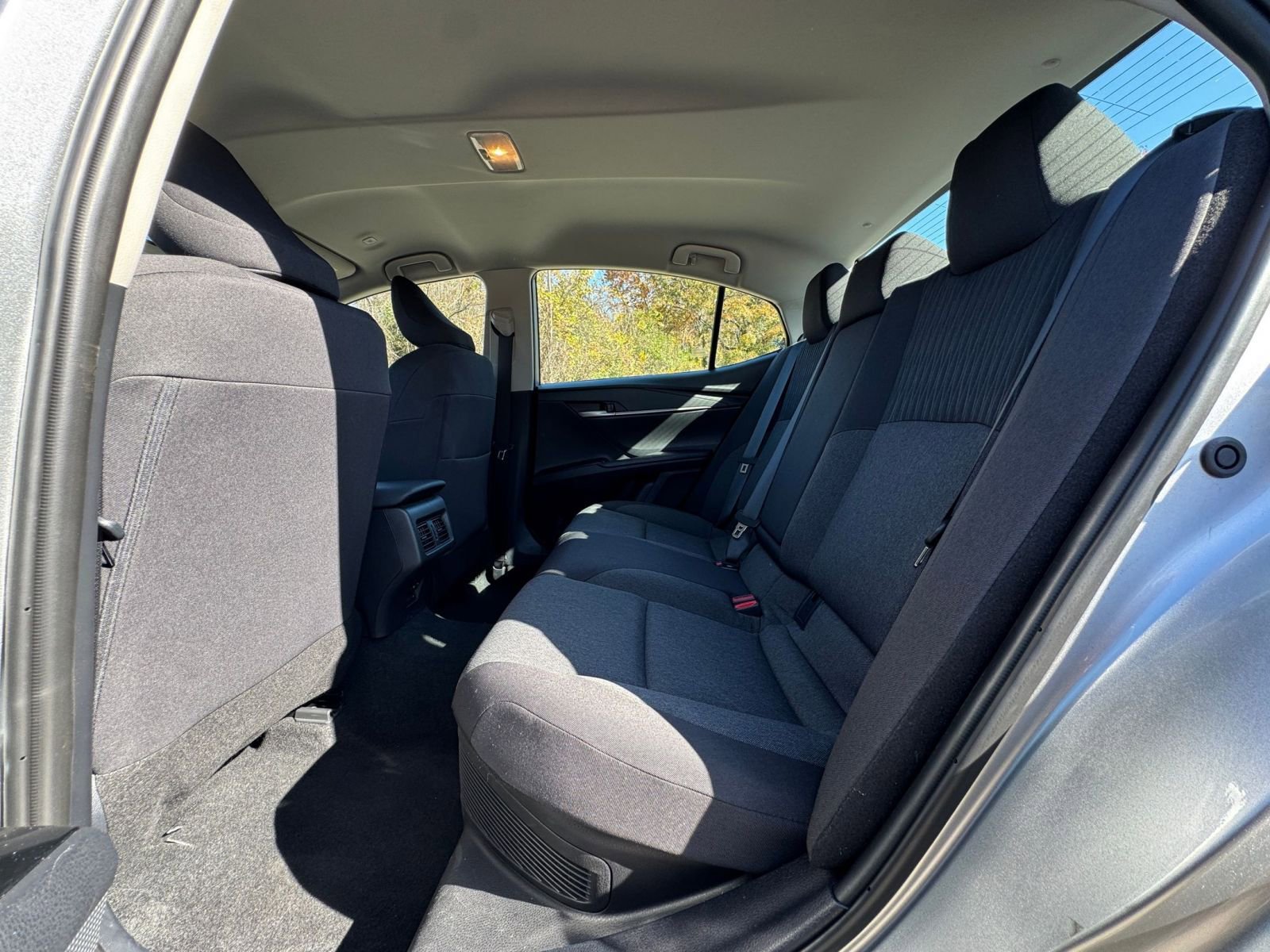 Used 2025 Toyota Camry LE image 21