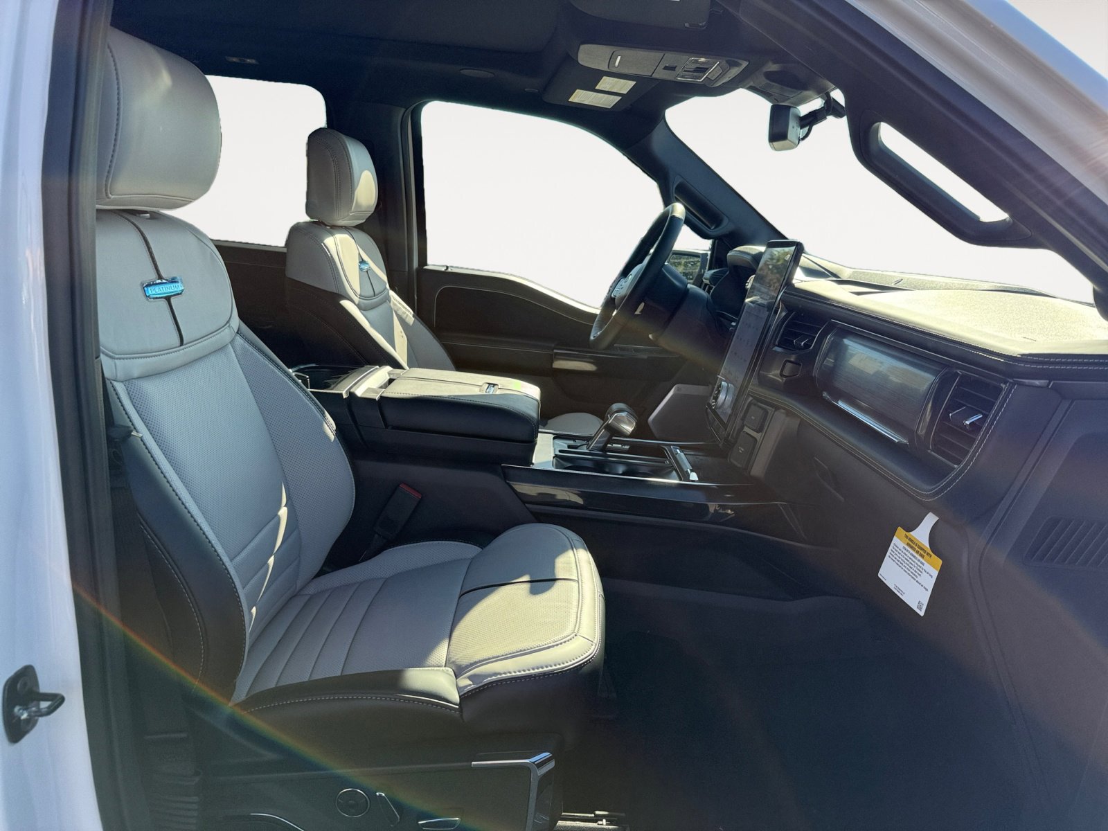 New 2025 Ford F150 Lightning Platinum image 19