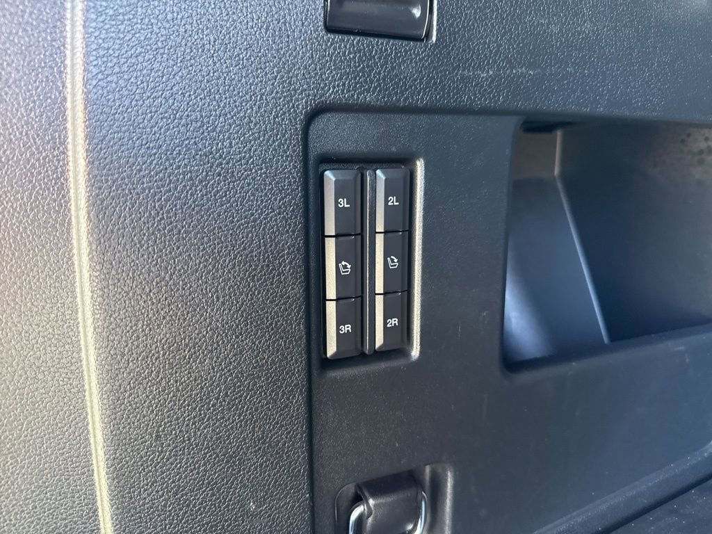 Used 2021 Ford Expedition Platinum image 50