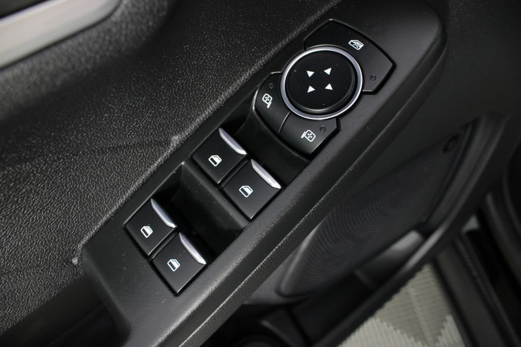 Used 2023 Ford Escape Platinum w/ Premium Technology Package AWD/4WD image 15