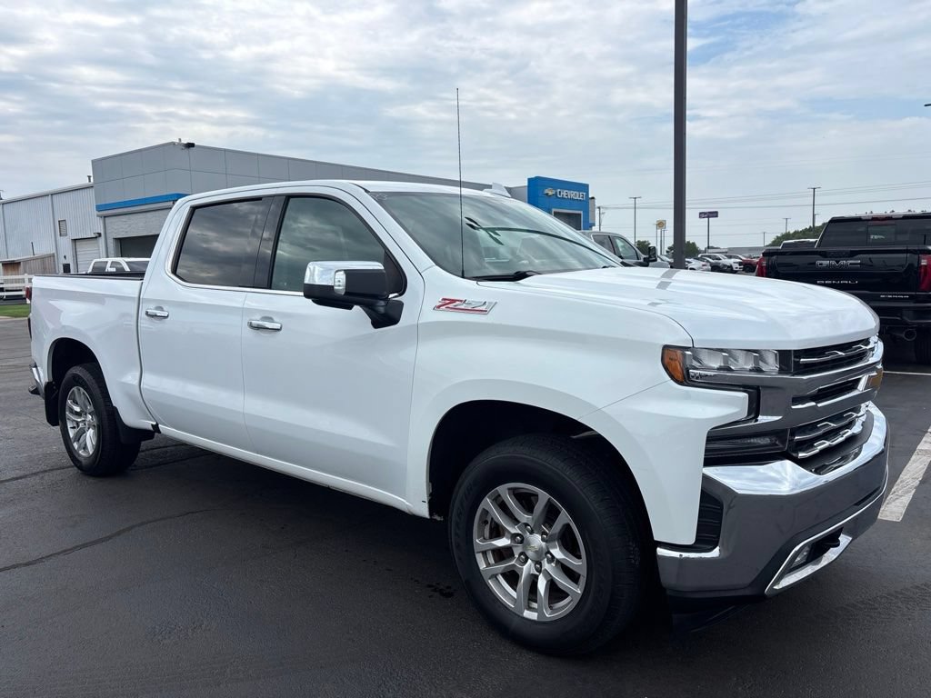 Used 2019 Chevrolet Silverado 1500 LTZ w/ Z71 Off-Road Package AWD/4WD image 3