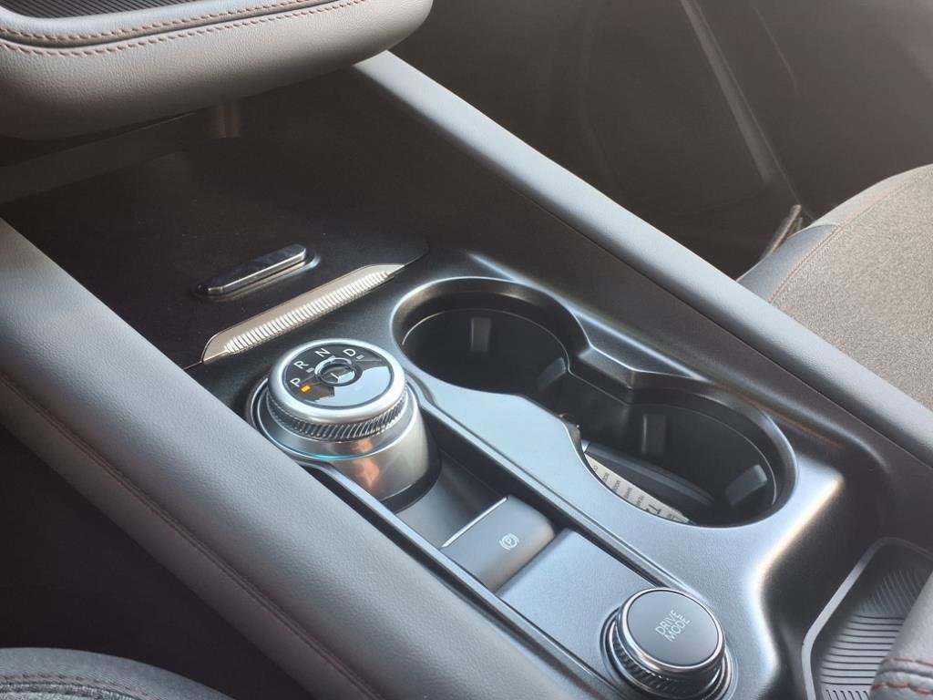 New 2025 Ford Explorer Active image 8