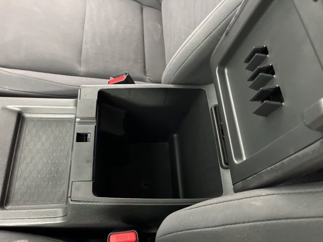 Used 2024 Nissan Frontier S image 32