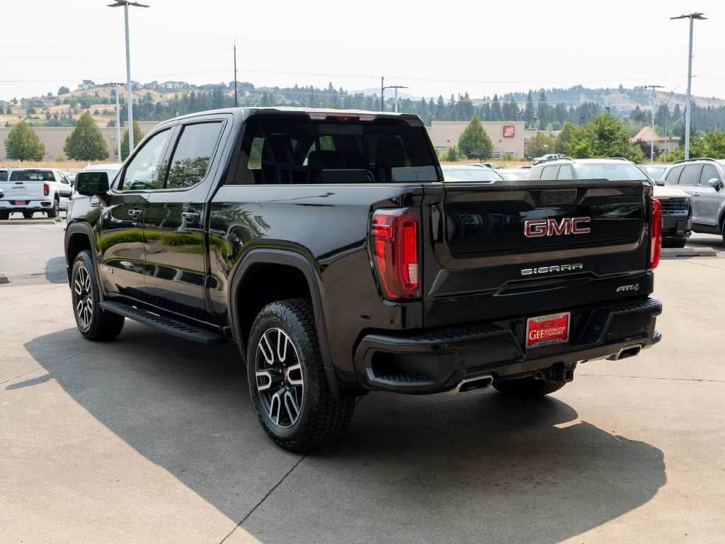 Certified 2023 GMC Sierra 1500 AT4 w/ AT4 Premium Package AWD/4WD image 6
