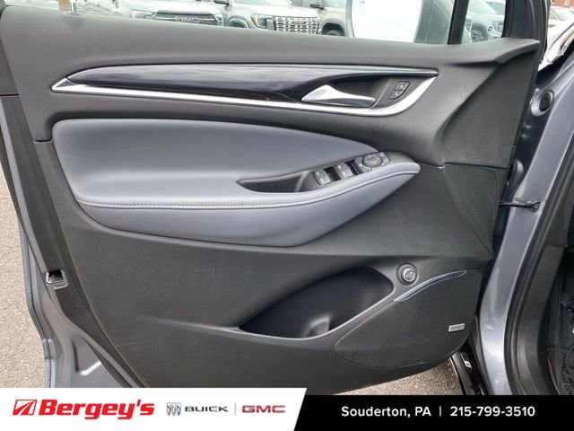 Used 2020 Buick Enclave Essence w/ Sound and Sites Package FWD image 26
