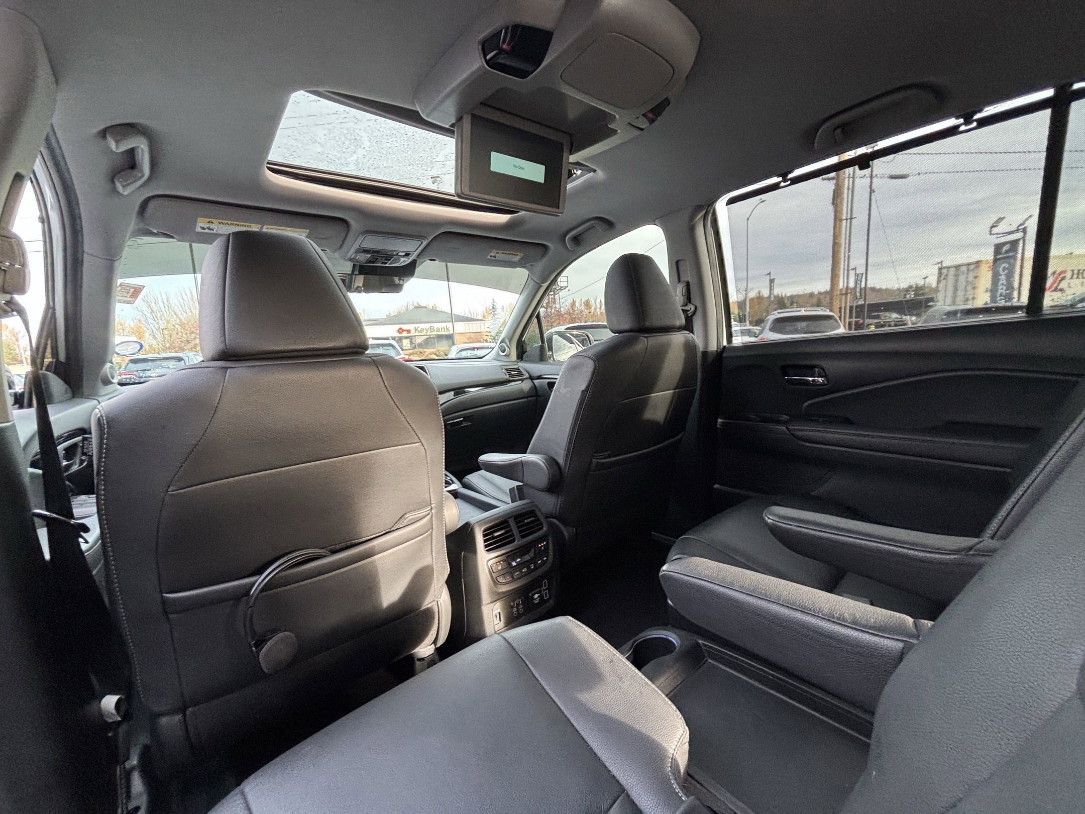 Used 2022 Honda Pilot Touring image 22