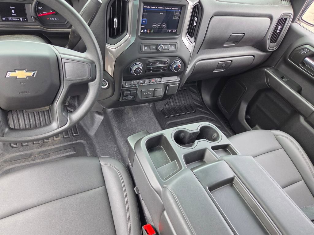 Used 2025 Chevrolet Silverado 1500 W/T w/ Trailering Package image 6