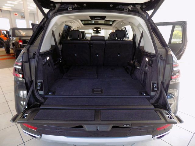 Used 2024 BMW X7 xDrive40i image 33