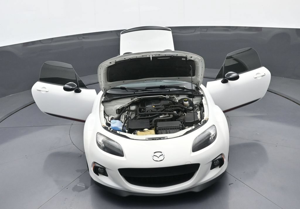 Used 2015 MAZDA MX-5 Miata Club RWD image 33