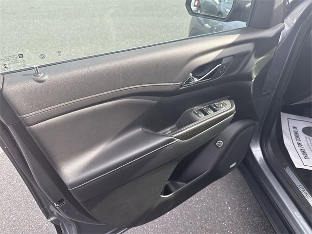 Used 2020 GMC Acadia SLT image 23