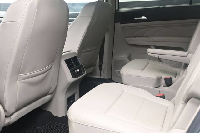 Used 2021 Volkswagen Atlas SEL R-Line FWD image 19