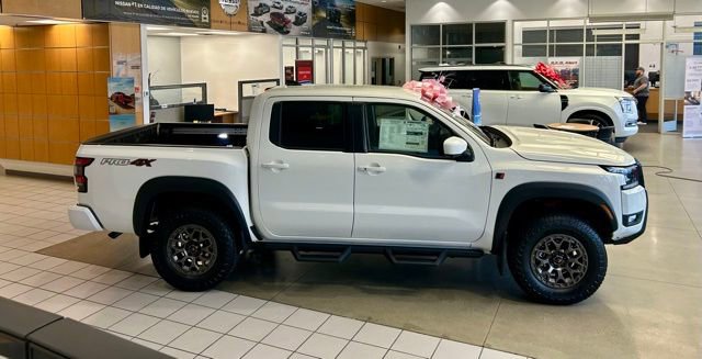 New 2026 Nissan Frontier PRO-4X w/ Pro-4x Convenience Package AWD/4WD image 1