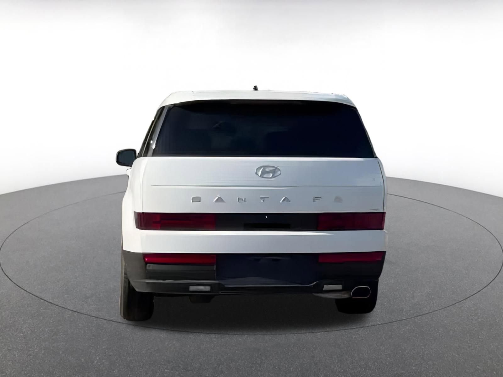 Used 2025 Hyundai Santa Fe SEL image 8