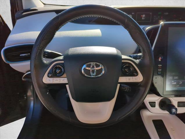 Used 2018 Toyota Prius Four image 15