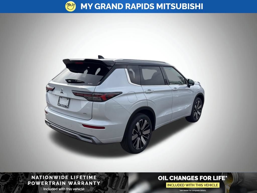 New 2026 Mitsubishi Outlander SEL AWD/4WD image 3