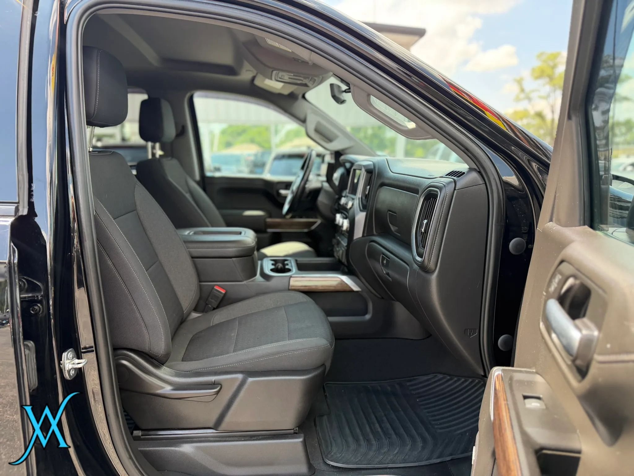 Used 2022 GMC Sierra 1500 Elevation w/ Preferred Package AWD/4WD image 22
