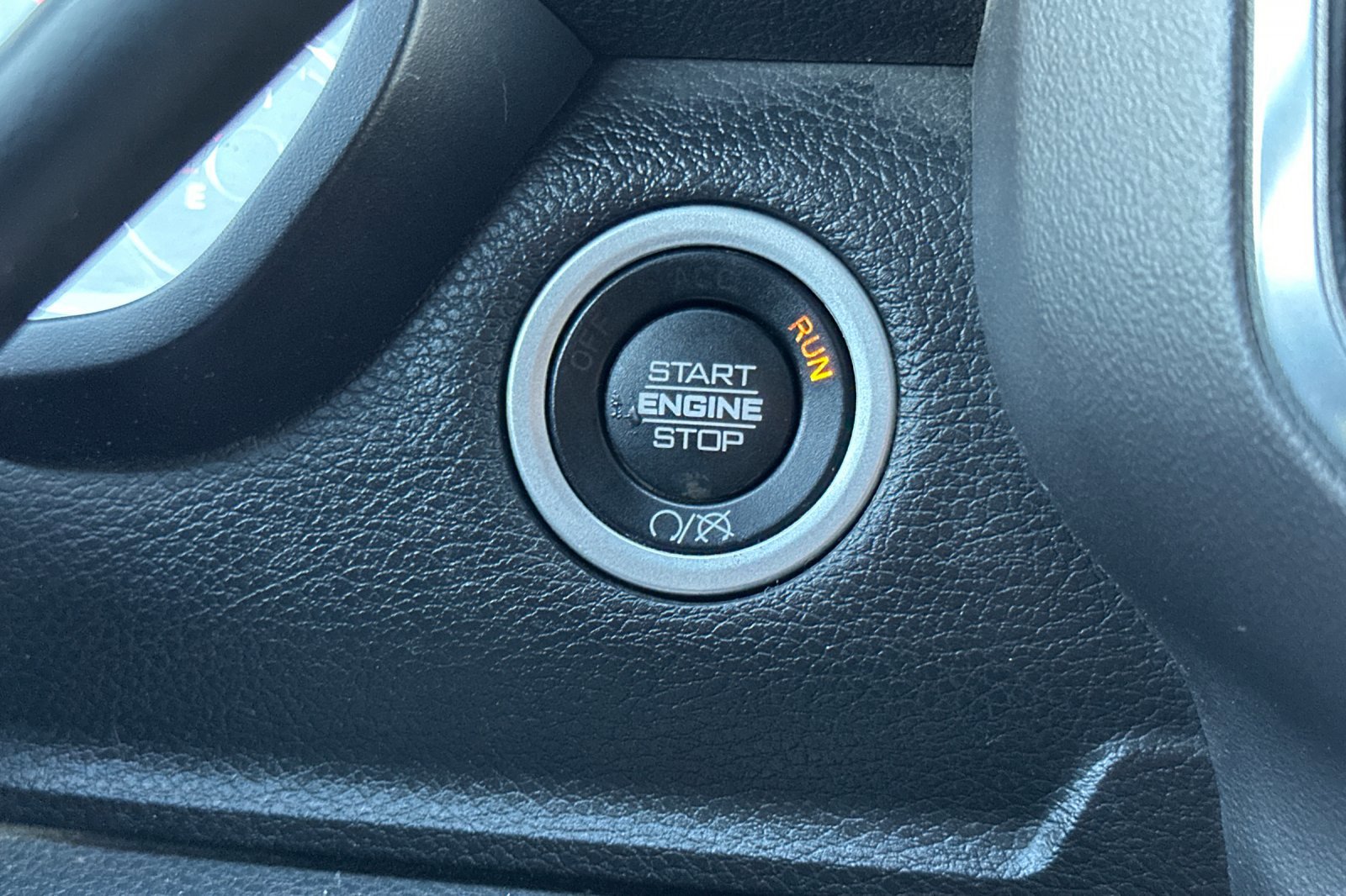 Certified 2022 RAM 2500 Big Horn image 18