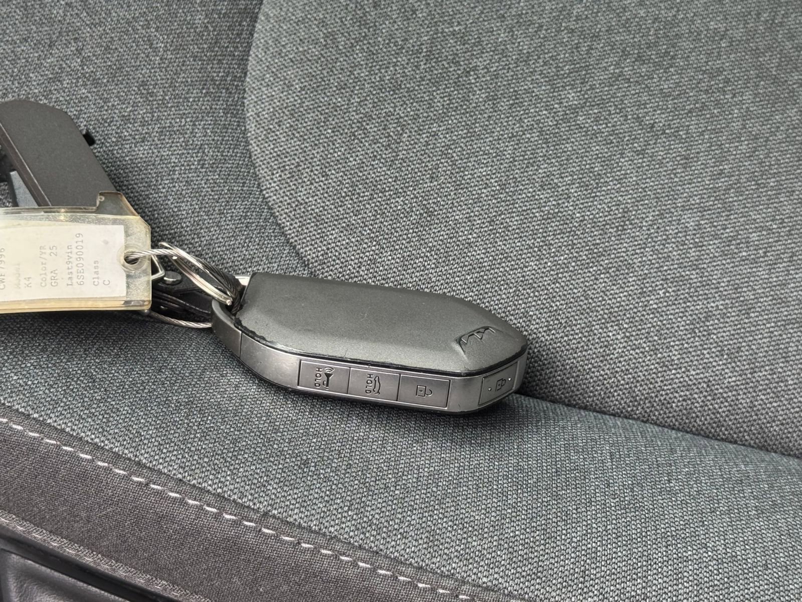 Used 2025 Kia K4 FWD image 21