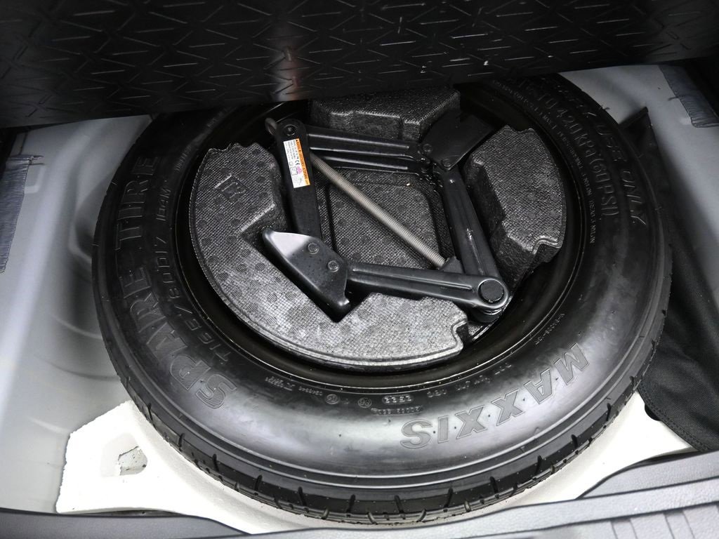 Certified 2023 Toyota RAV4 LE image 22