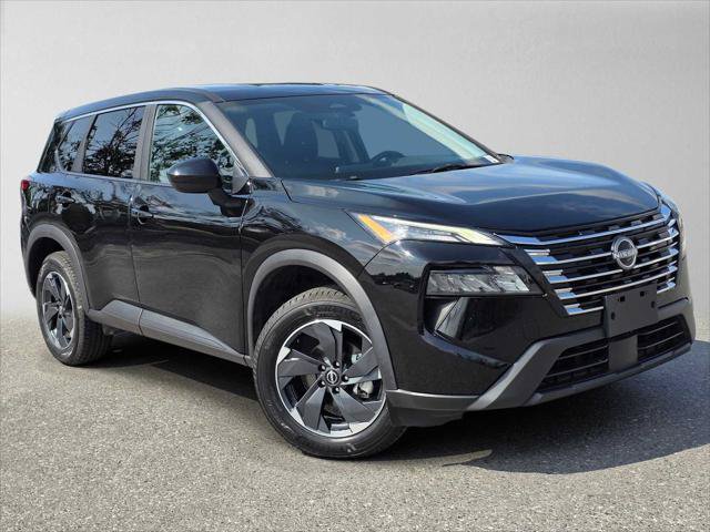 Used 2025 Nissan Rogue SV AWD/4WD image 1