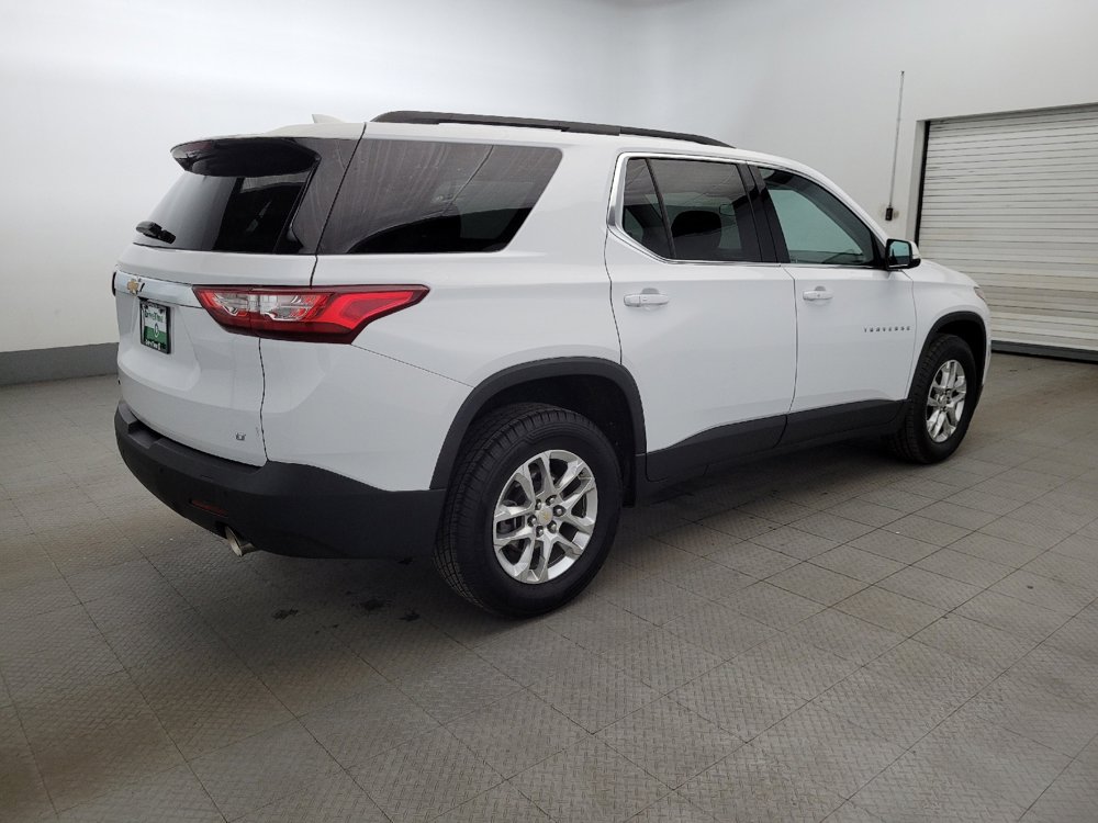 Used 2020 Chevrolet Traverse LT image 10