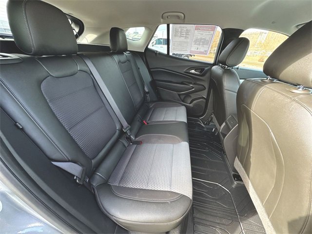 Used 2024 Chevrolet Trax LT w/ Driver Confidence Package image 25