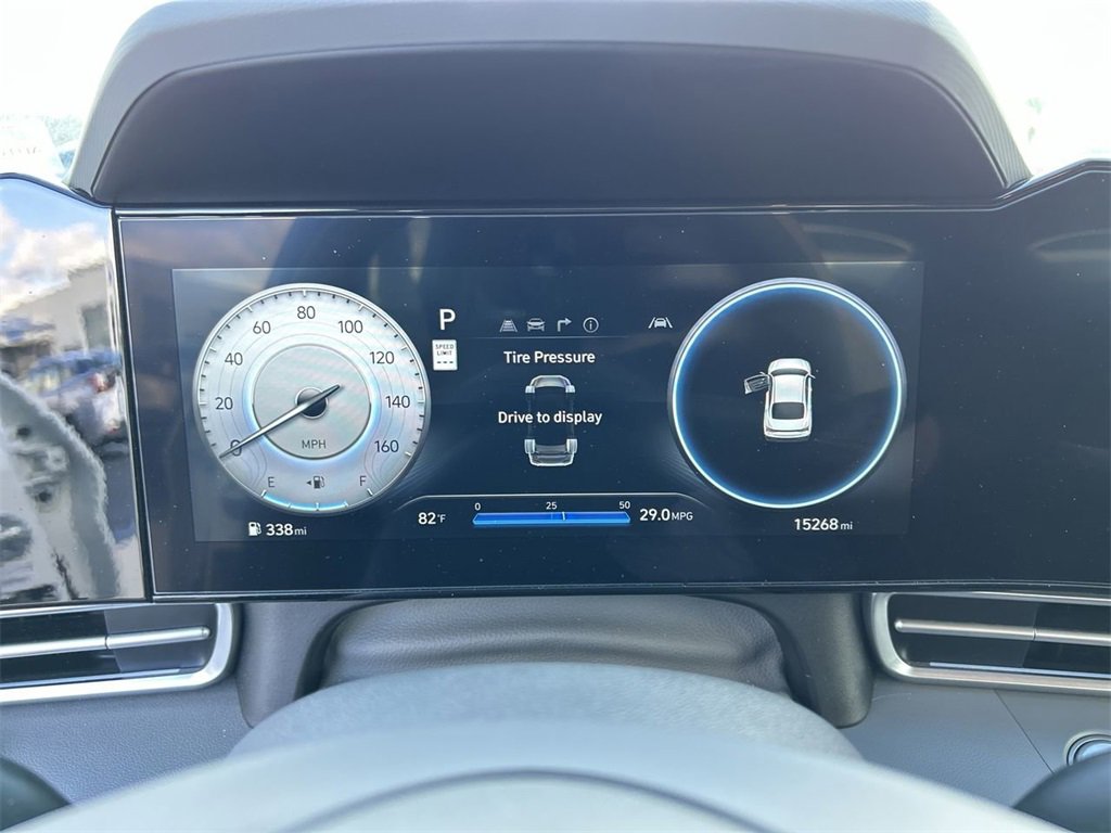 Certified 2024 Hyundai Elantra SEL image 28