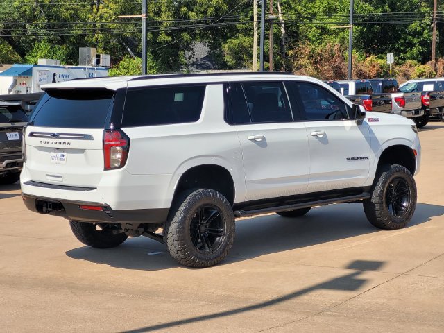 Used 2022 Chevrolet Suburban Z71 AWD/4WD image 4