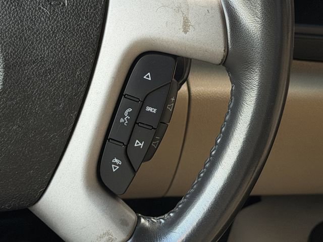 Used 2010 Chevrolet Silverado 1500 LT RWD image 17