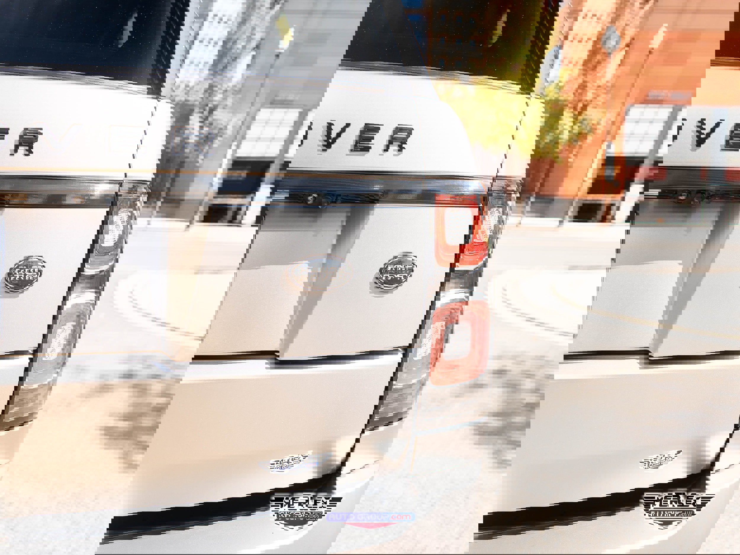 Used 2018 Land Rover Range Rover Long Wheelbase Supercharged image 51