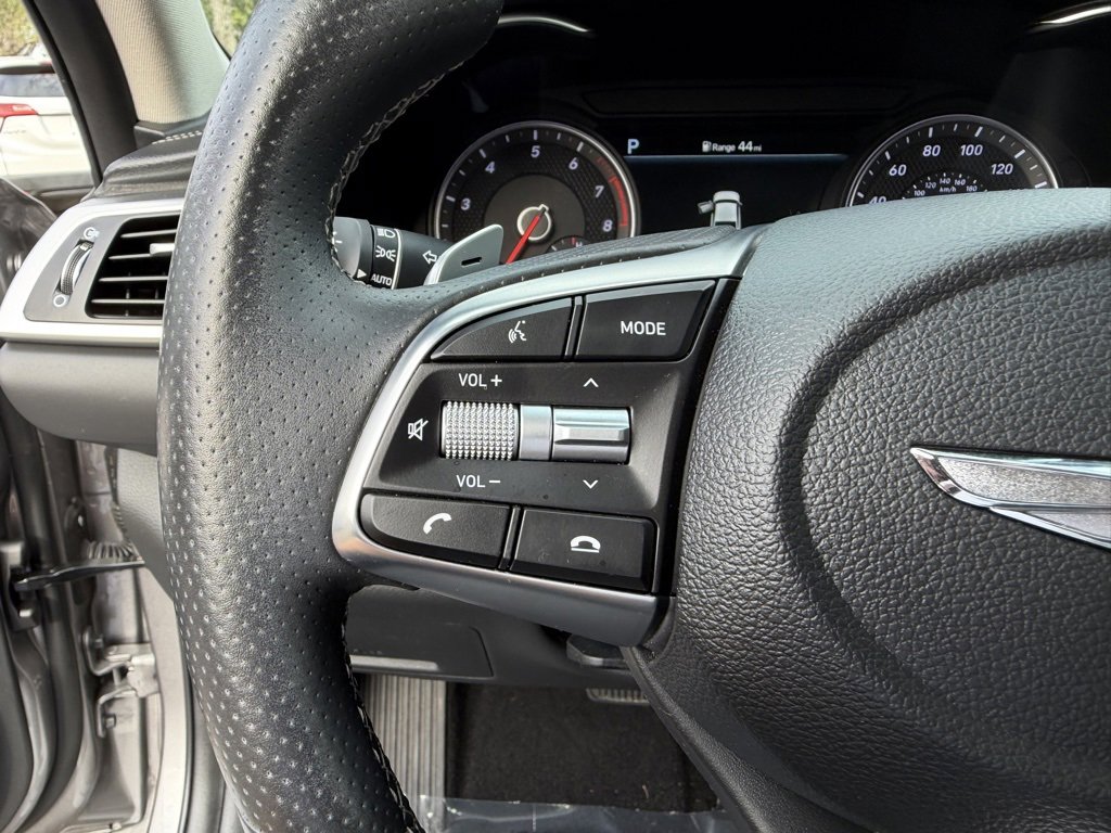 Used 2021 Genesis G70 2.0T image 22