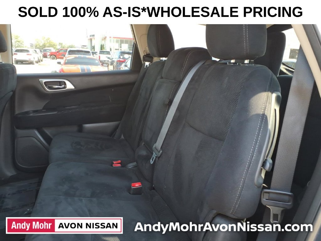 Used 2015 Nissan Pathfinder SV w/ Trailer Tow Package FWD image 37