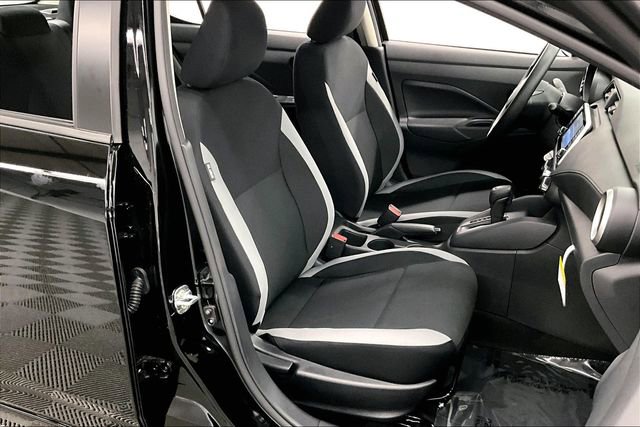 New 2025 Nissan Versa S w/ Trunk Package image 31