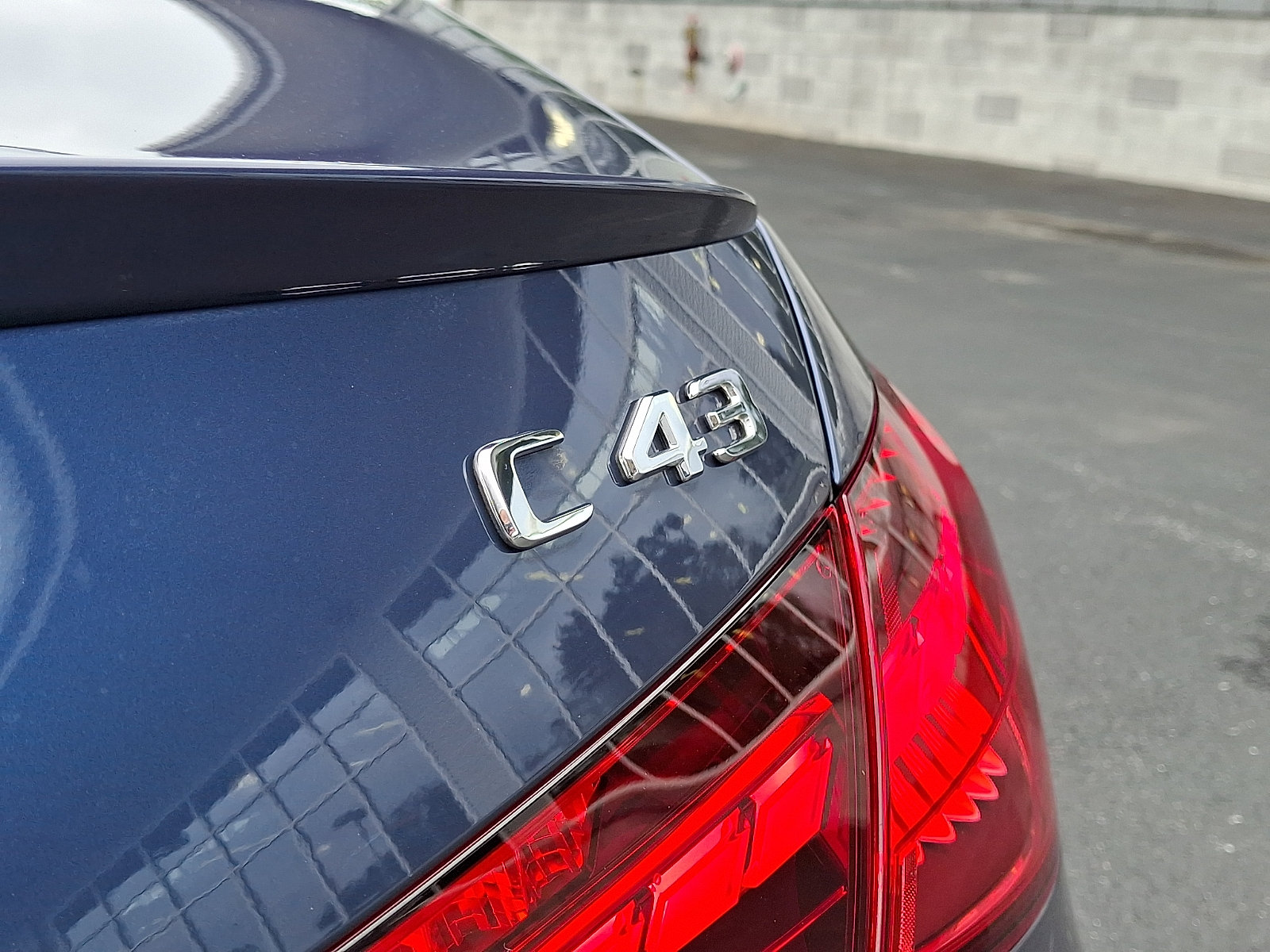 Certified 2026 Mercedes-Benz C 43 AMG 4MATIC Sedan image 31