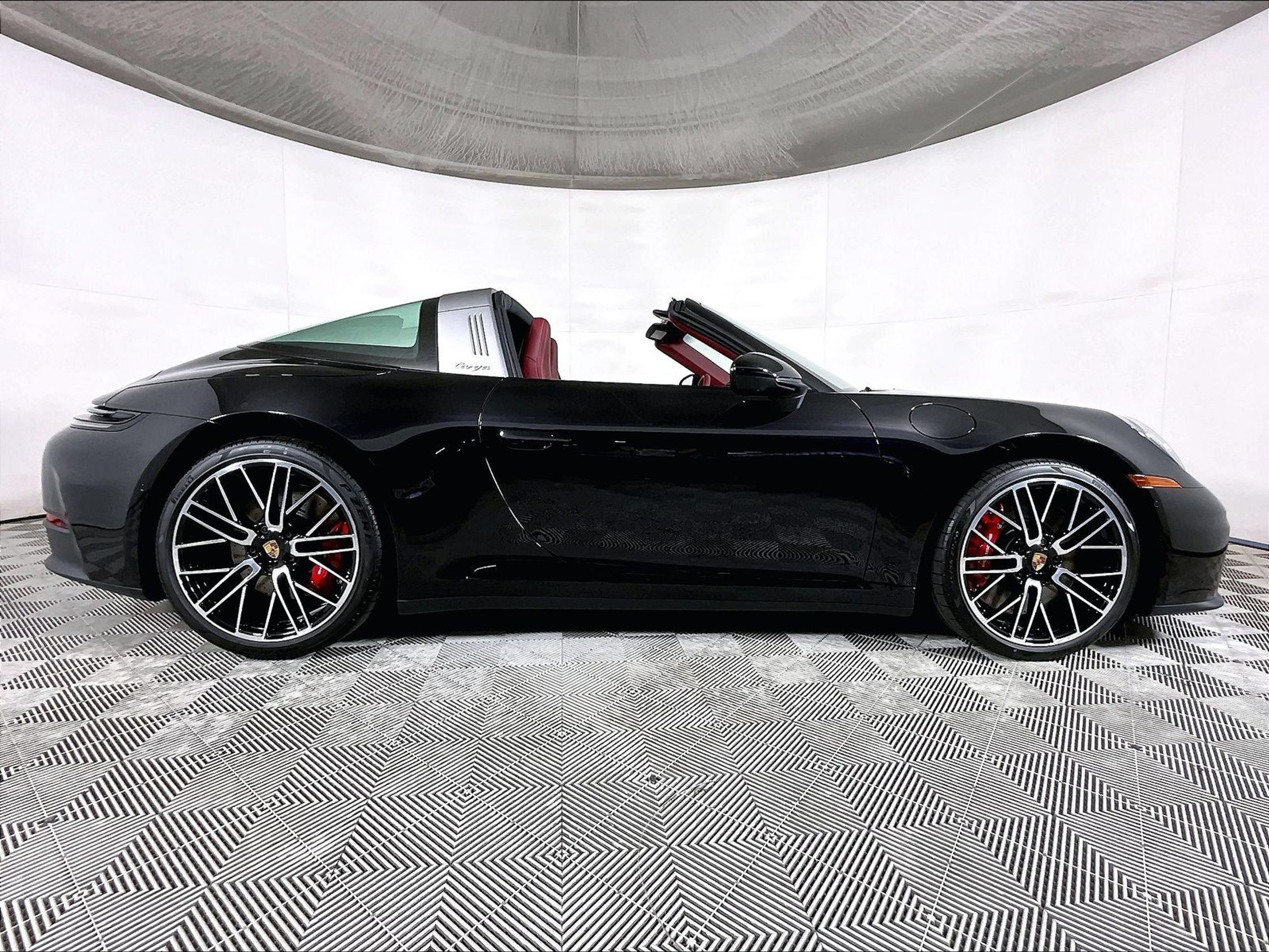 New 2026 Porsche 911 Targa 4S AWD/4WD image 8