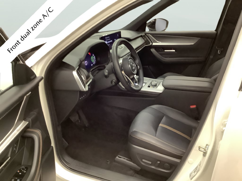 Certified 2025 MAZDA CX-70 3.3 Turbo S w/ Premium Package AWD/4WD image 15