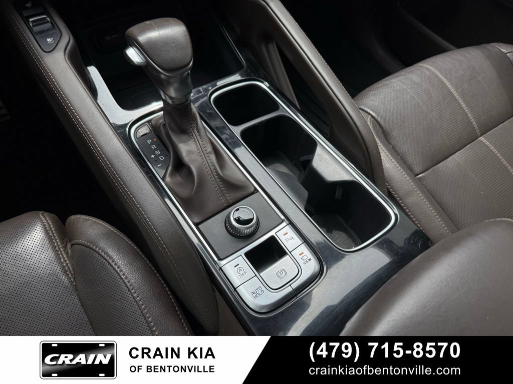 Used 2022 Kia Telluride SX w/ Towing Package FWD image 19