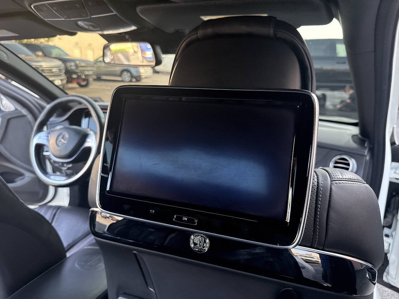 Used 2015 Mercedes-Benz S 65 AMG Sedan image 32