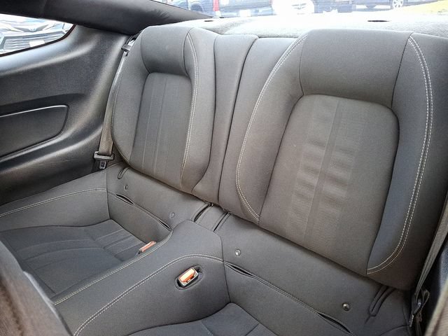Used 2021 Ford Mustang Coupe RWD image 10