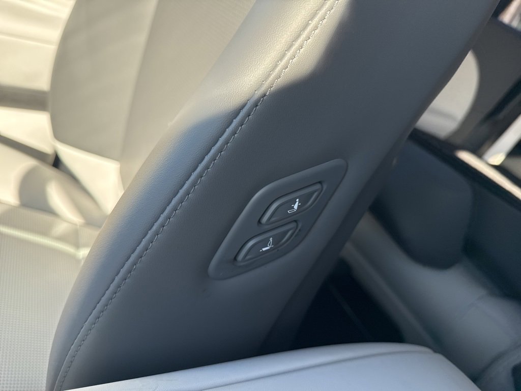Used 2026 Hyundai Ioniq 9 SEL image 31
